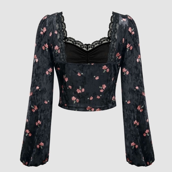 Cider Velvet Sweetheart Black Floral Lace Top - Picture 4 of 15